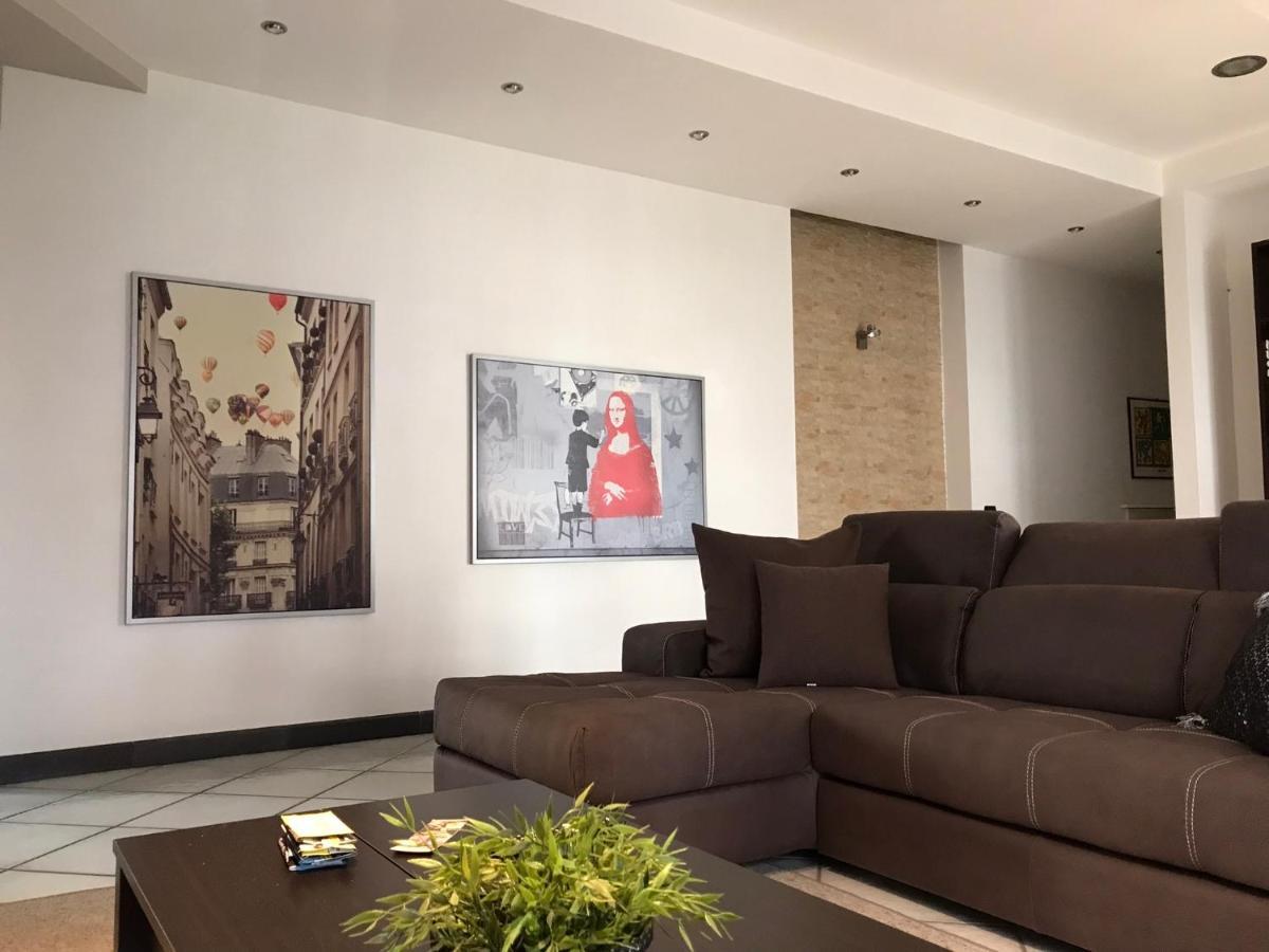 Sky And Luxury Apartment *